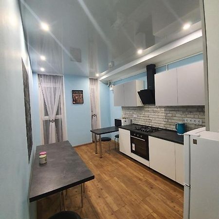 Apartament Avalon На Чорновола Lwów Zewnętrze zdjęcie